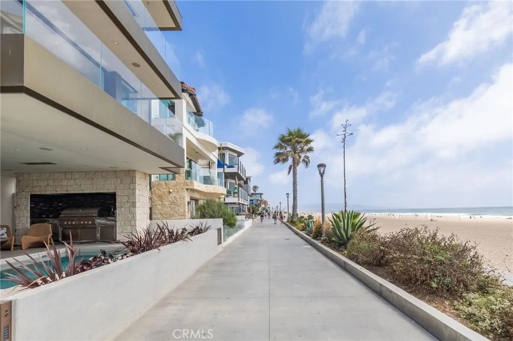 Additional image 87 of 716 The Strand, Manhattan Beach, CA 90266