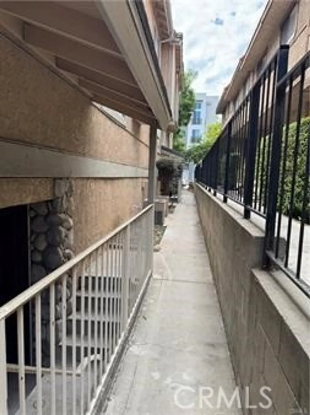 Additional image 3 of 100 S Chapel Avenue Unit C, Alhambra, CA 91801