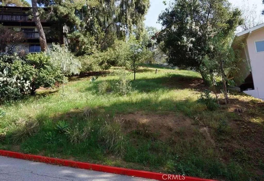 Additional image 4 of 1112 Vincent Way, Glendale, CA 91205