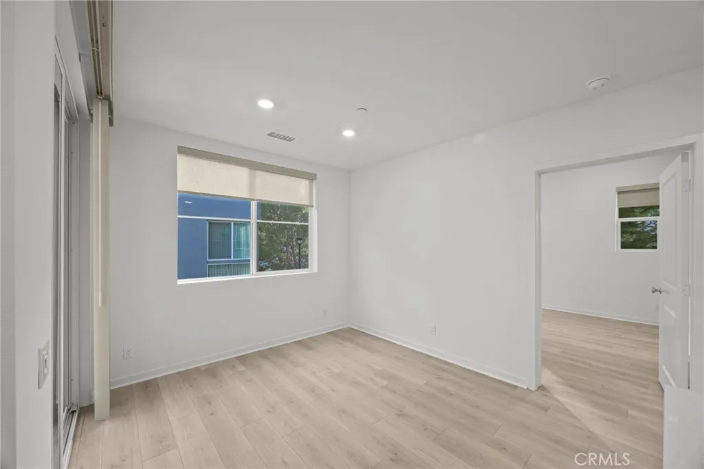 Additional image 47 of 980 N Tangent Privado Unit 202, Ontario, CA 91764