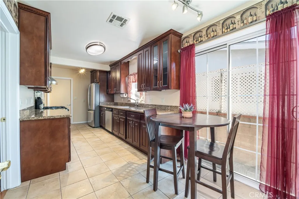 Additional image 48 of 14024 Cantlay, Van Nuys, CA 91405