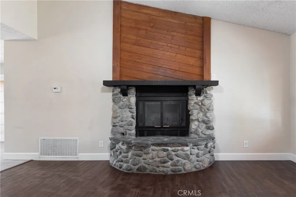 Additional image 40 of 18742 Vine Street, Hesperia, CA 92345