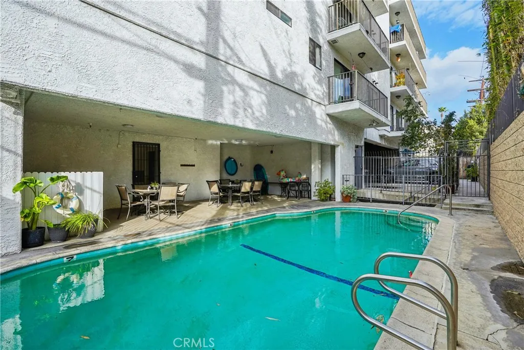 Additional image 21 of 11162 Camarillo St Unit 106, West Toluca Lake, CA 91602