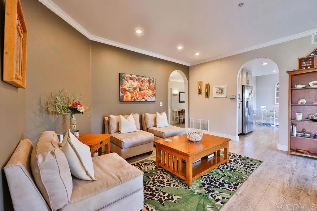 Additional image 87 of 229 Orange Ave Unit 3, Coronado, CA 92118