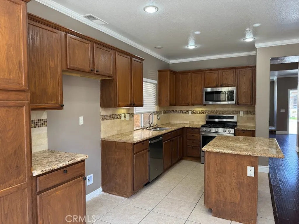 Additional image 11 of 541 Cardinal Street, Brea, CA 92823