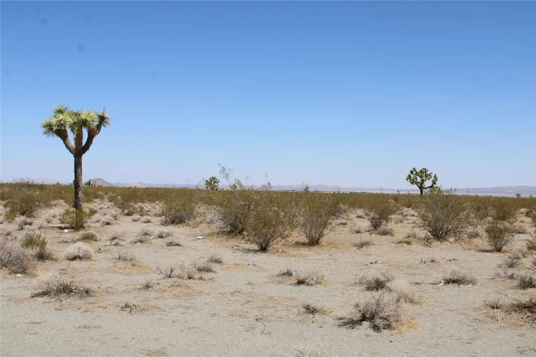 Additional image 27 of 14999 Mojave Drive, Phelan, CA 92371