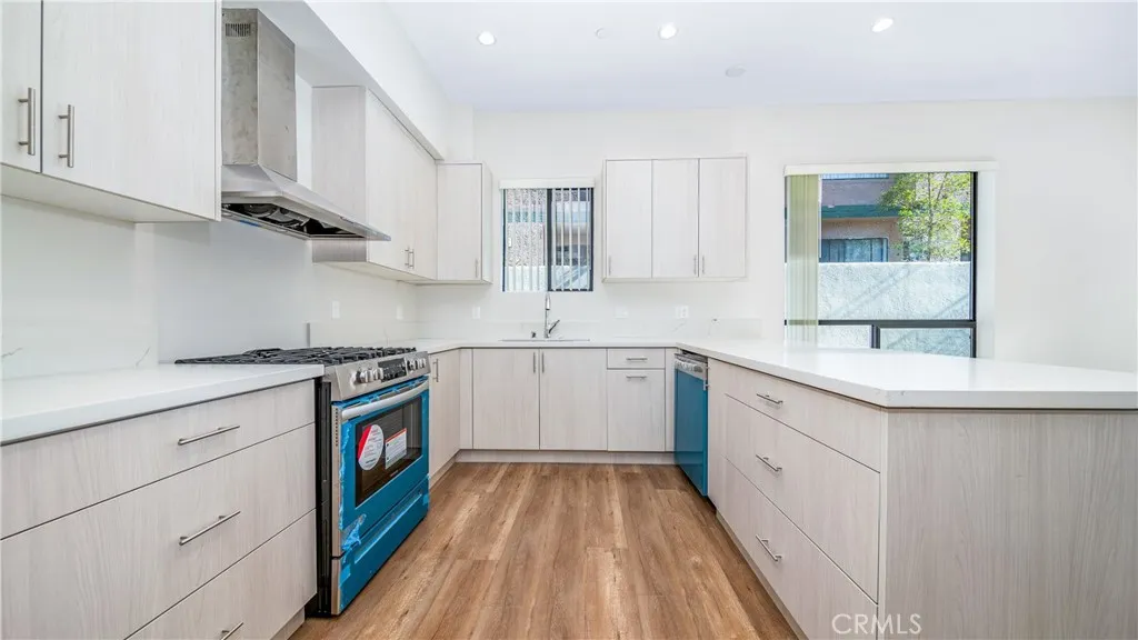 Additional image 5 of 1128 Stanley Avenue Unit D, Glendale, CA 91206