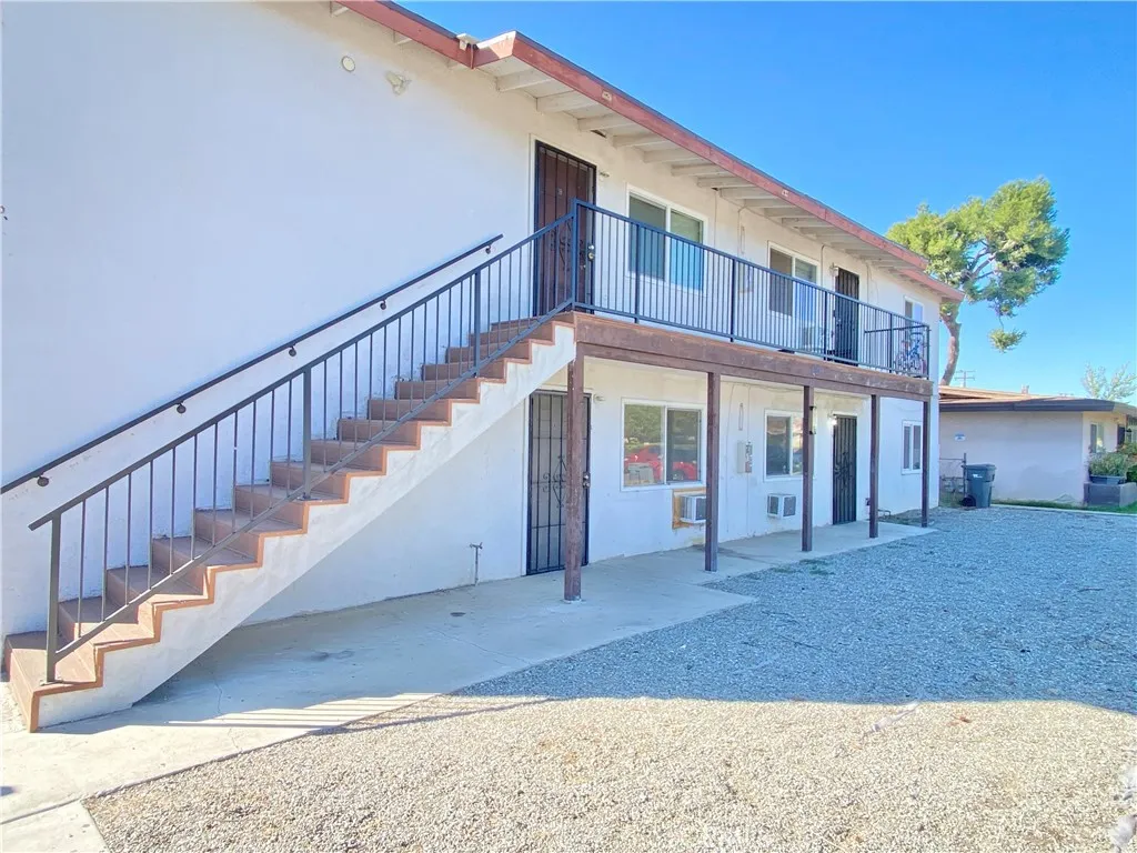 Additional image 2 of 15129 Elm Court Unit A, Moreno Valley, CA 92551