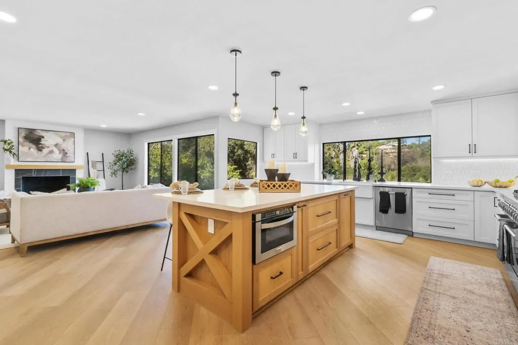 Additional image 15 of 1051 Via Rancho Parkway, Escondido, CA 92029