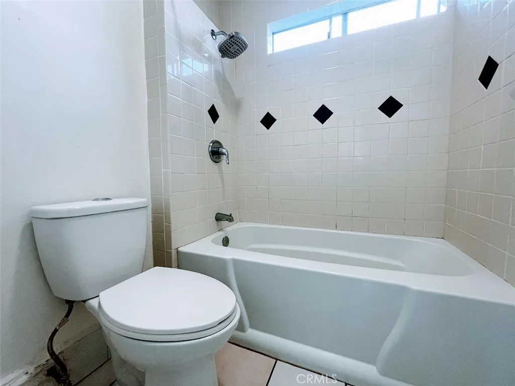 Additional image 22 of 1343 Walnut Avenue, Long Beach, CA 90813