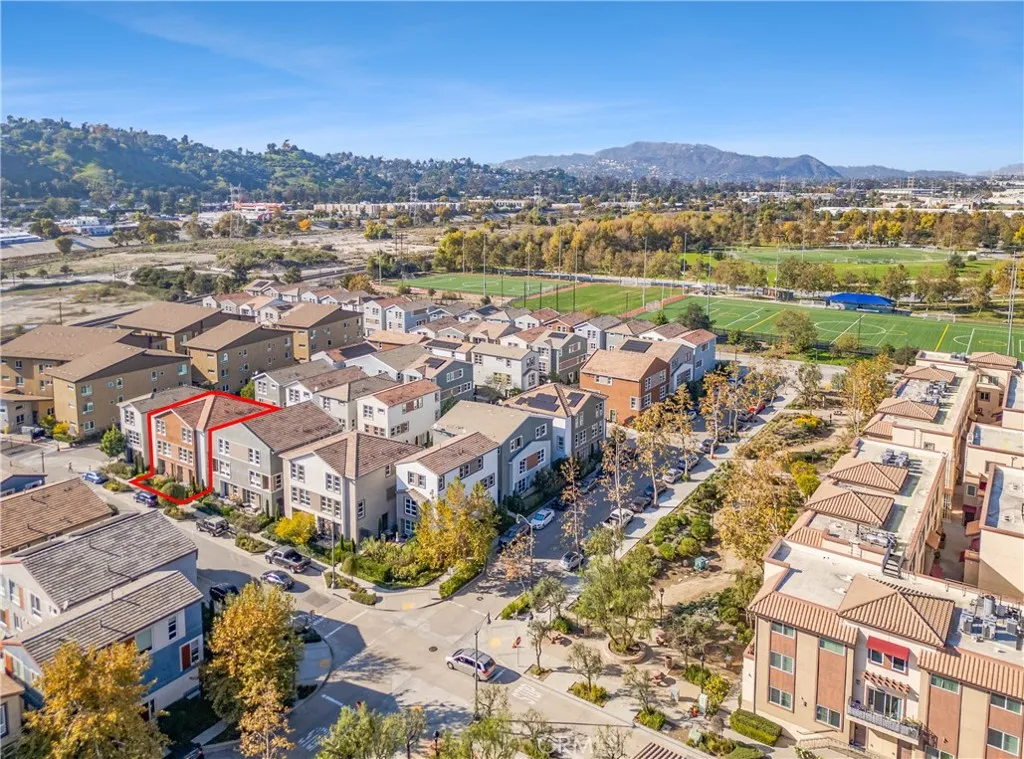 Additional image 72 of 2700 E.Chaucer Street Unit 2, Los Angeles, CA 90065