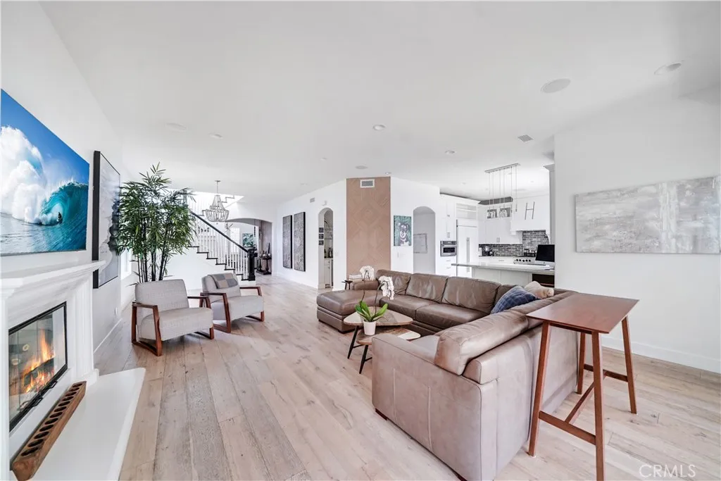 Additional image 40 of 6626 Feather Dr, Huntington Beach, CA 92648