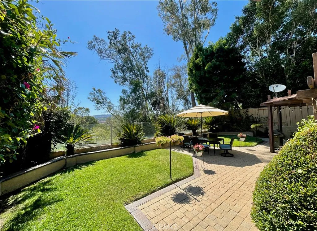 Additional image 64 of 25911 El Segundo Street, Laguna Hills, CA 92653