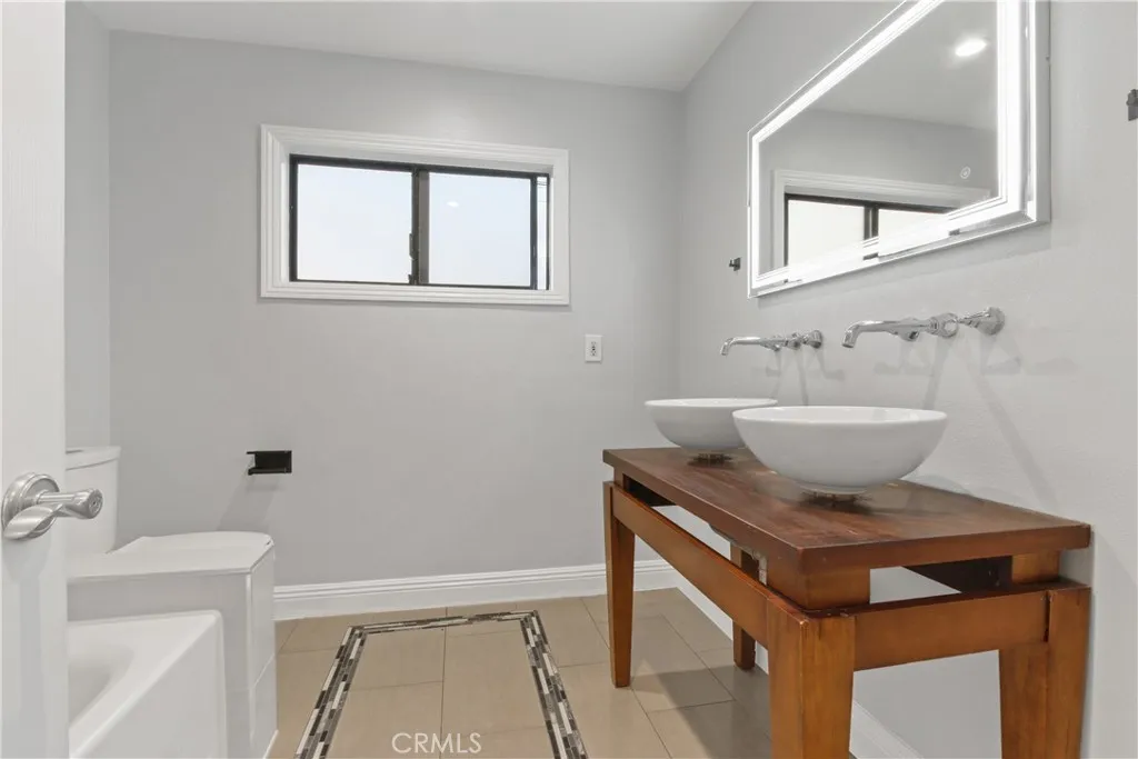 Additional image 16 of 447 Avenue E, Redondo Beach, CA 90277