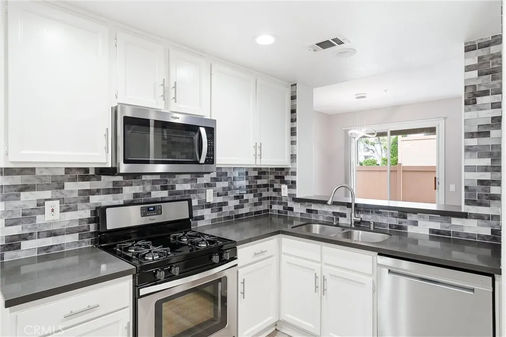 Additional image 23 of 167 California Court, Mission Viejo, CA 92692