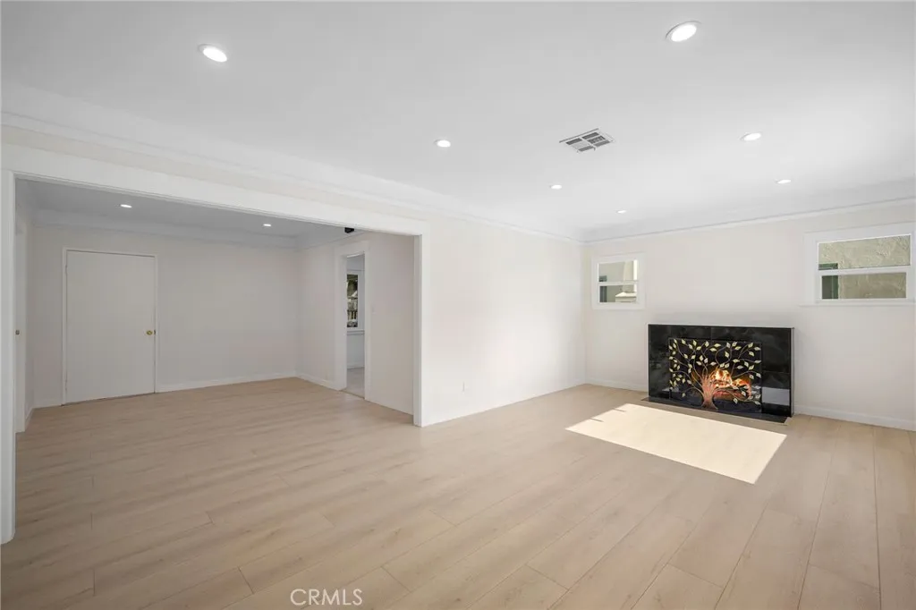 Additional image 25 of 525 W Wilson Avenue, Glendale, CA 91203