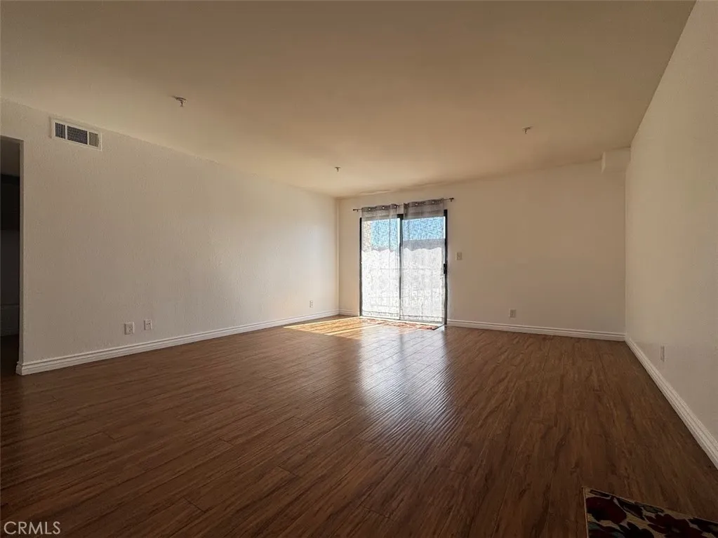 Additional image 20 of 77 N Holliston Avenue, Pasadena, CA 91106