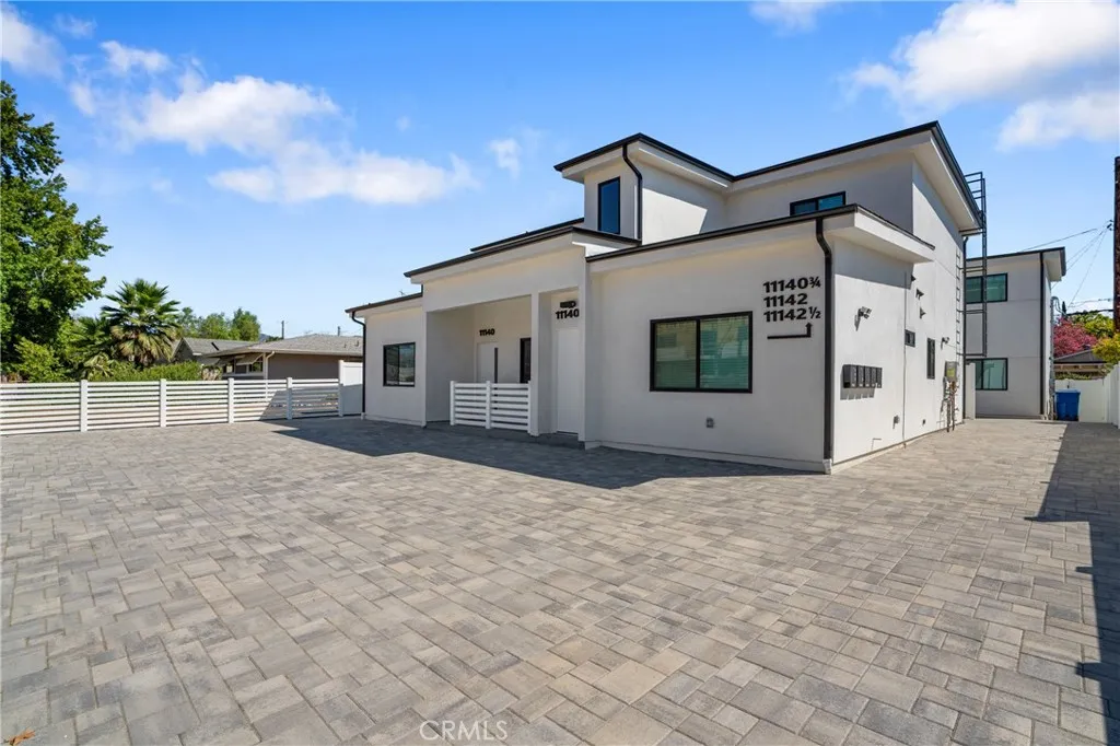 Additional image 4 of 11140 Woodley Avenue Unit 1/2, Granada Hills, CA 91344