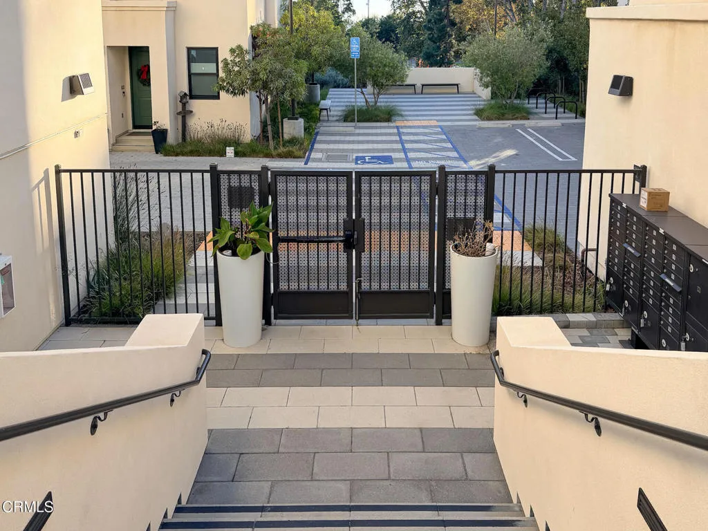 Additional image 41 of 1568 E Thompson Boulevard, Ventura, CA 93001