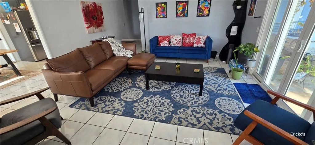 Additional image 3 of 240 E Shady Grove St, Riverside, CA 92507