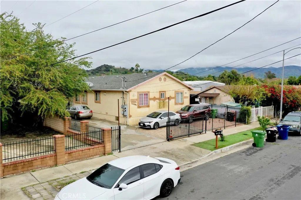Additional image 5 of 12539 1/2 Bromwich Street, Pacoima, CA 91331