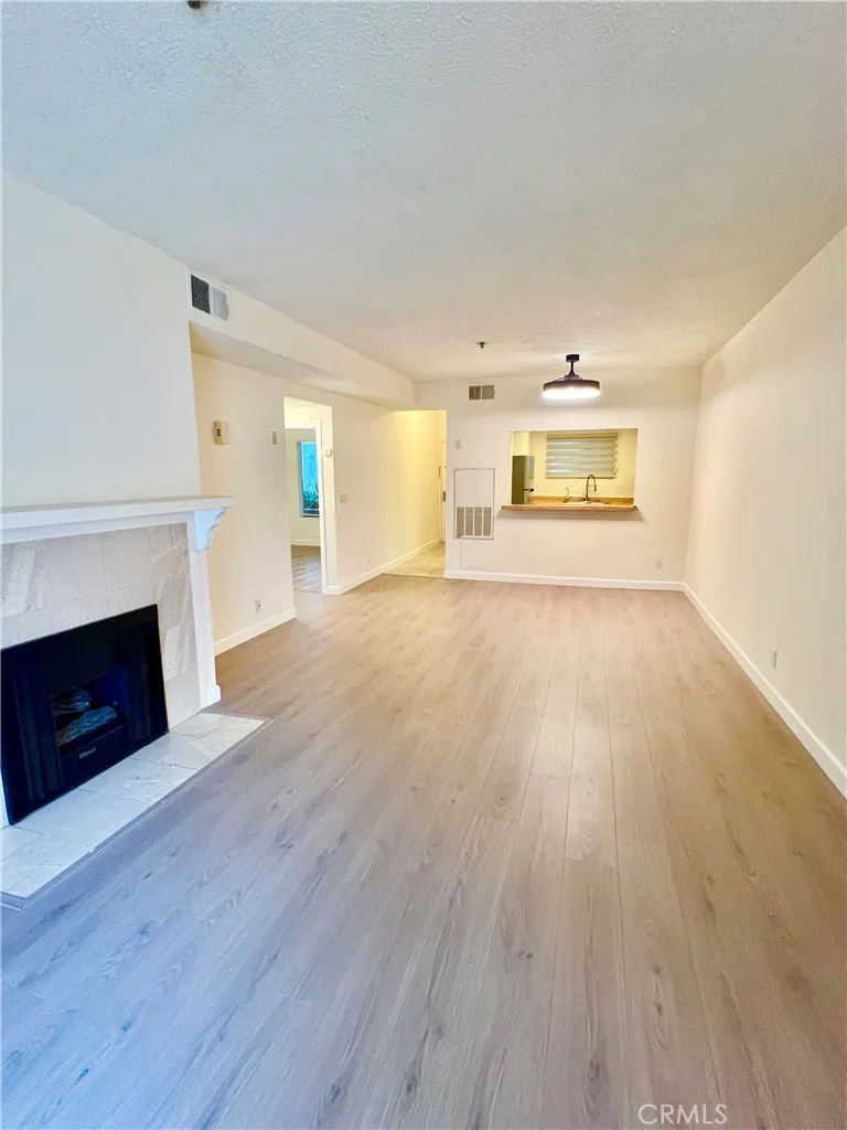 Additional image 17 of 2905 Montrose Avenue Unit 318, La Crescenta, CA 91214