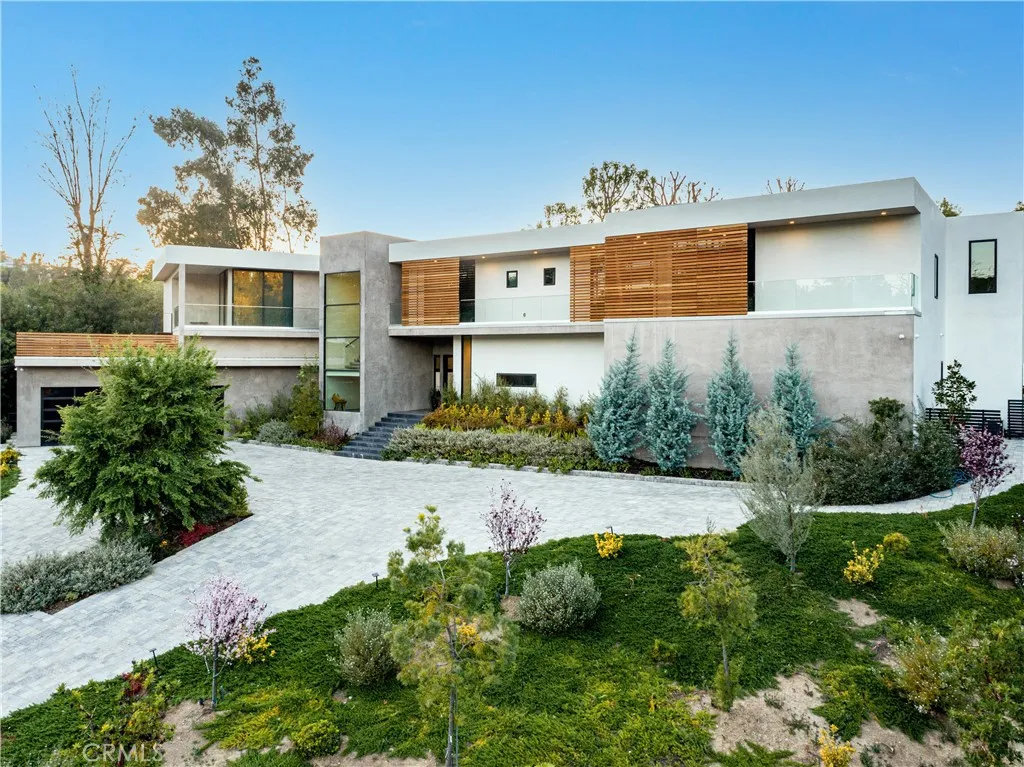 Additional image 39 of 19333 Rosita Street, Tarzana, CA 91356