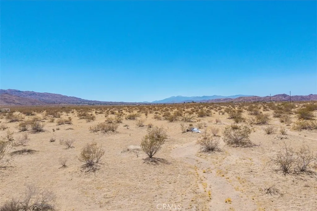 Additional image 32 of 5888 La Ferney Avenue, Joshua Tree, CA 92252