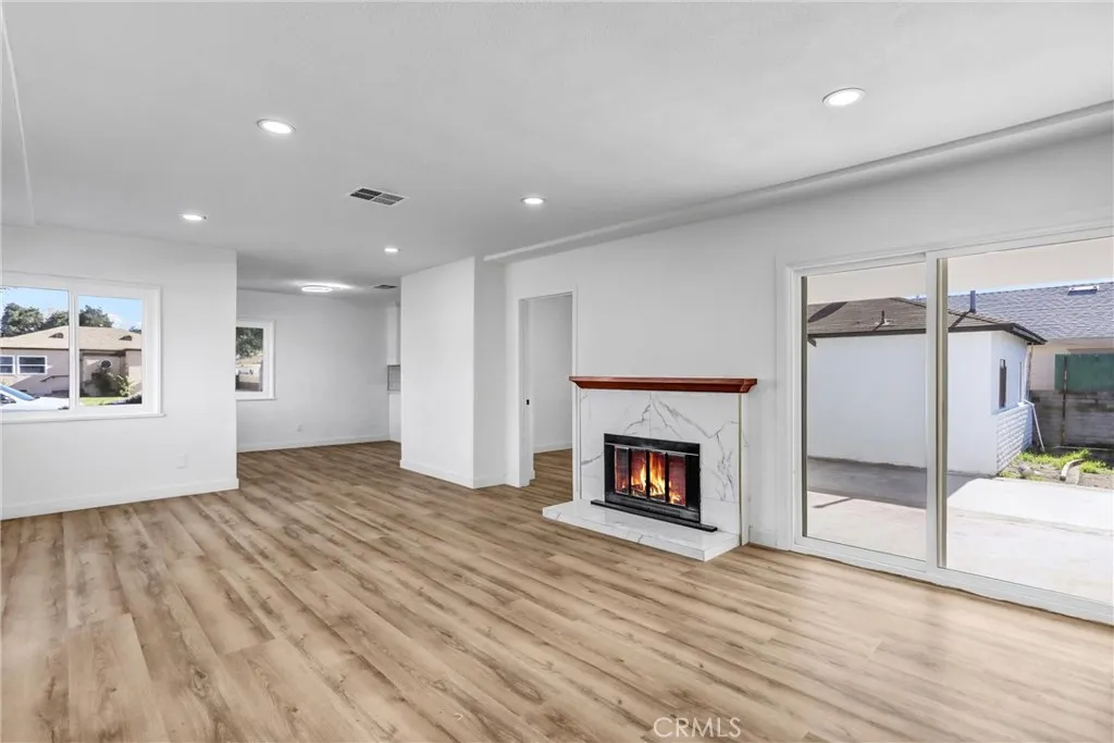 Additional image 4 of 2686 N Lugo Ave, San Bernardino, CA 92404