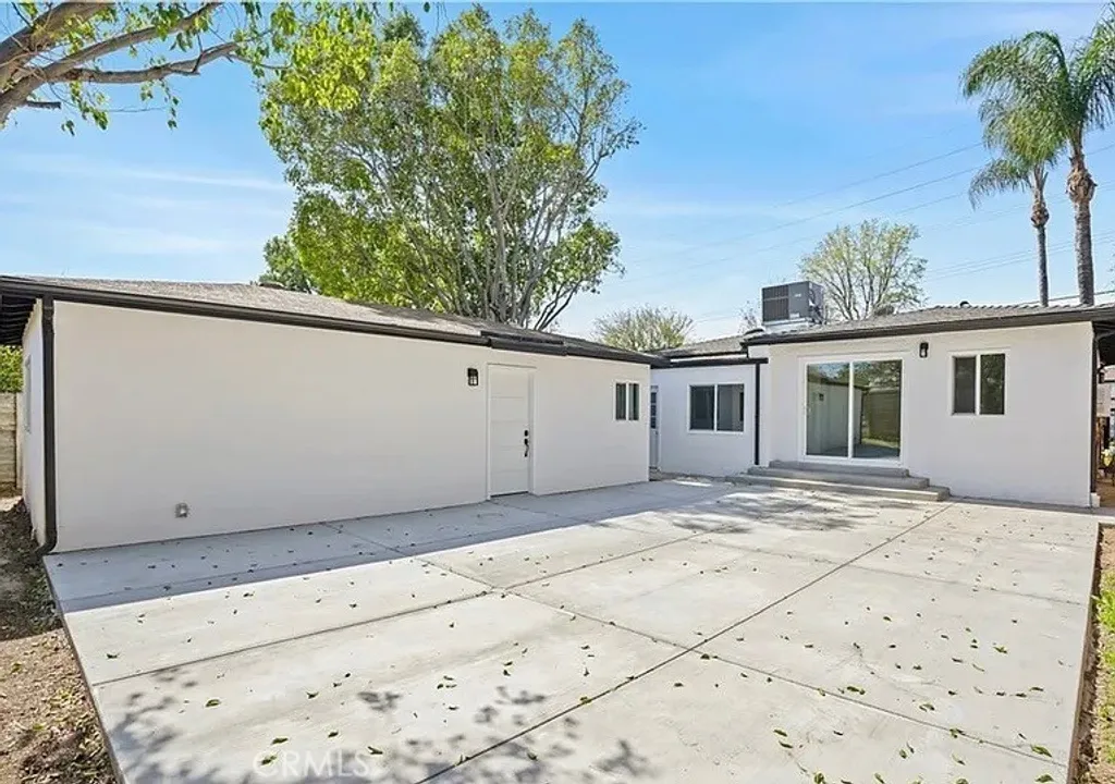 Additional image 5 of 8814 haskell Ave, North Hills, CA 91343