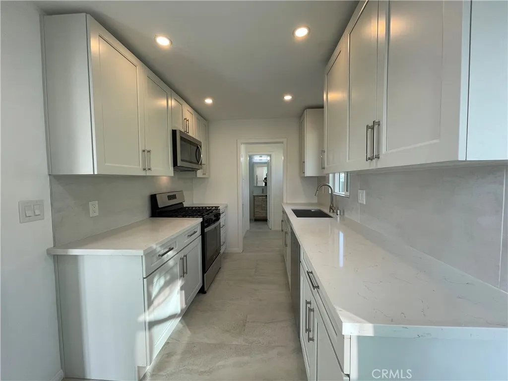 Additional image 7 of 357 E Plenty Street, Long Beach, CA 90805