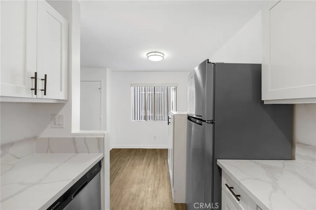 Additional image 32 of 4406 Cahuenga Boulevard Unit 101A, Toluca Lake, CA 91602