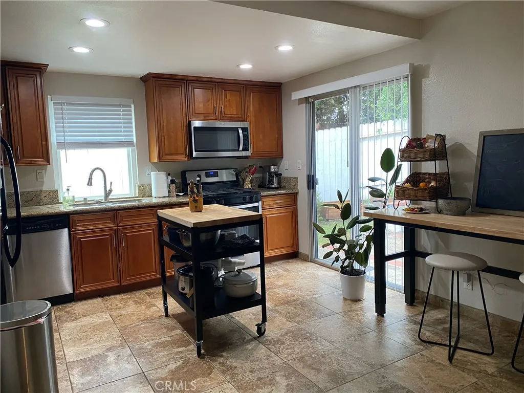 Additional image 6 of 21761 Darrowby, Mission Viejo, CA 92692