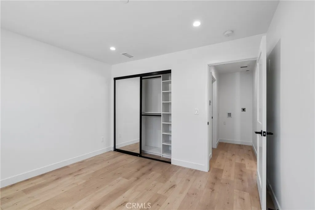 Additional image 6 of 11142 Woodley Avenue Unit 1/2, Granada Hills, CA 91344