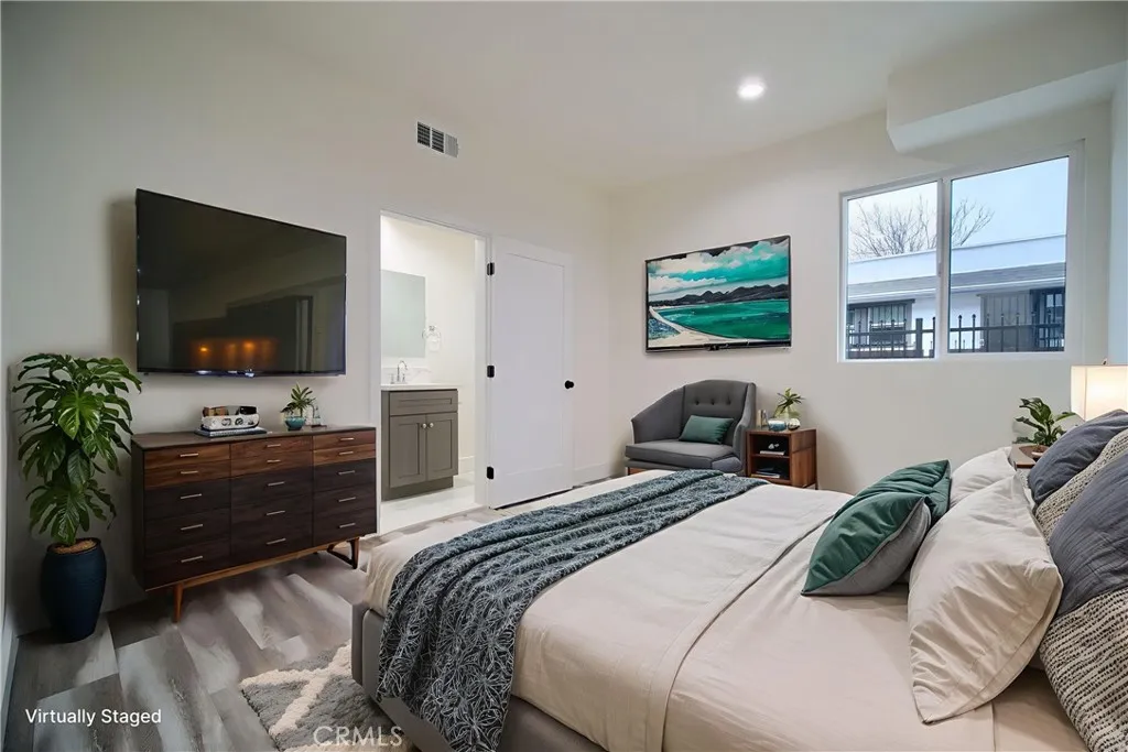 Additional image 15 of 2011 S 8th Avenue, Los Angeles, CA 90018