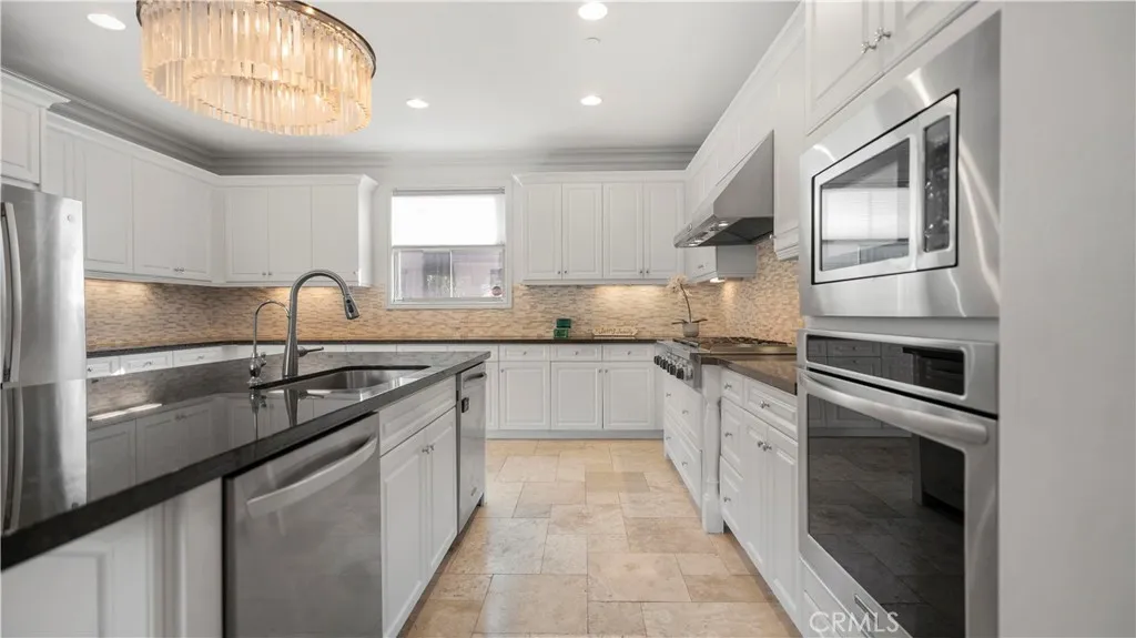 Additional image 16 of 136 Coyote Brush, Irvine, CA 92618