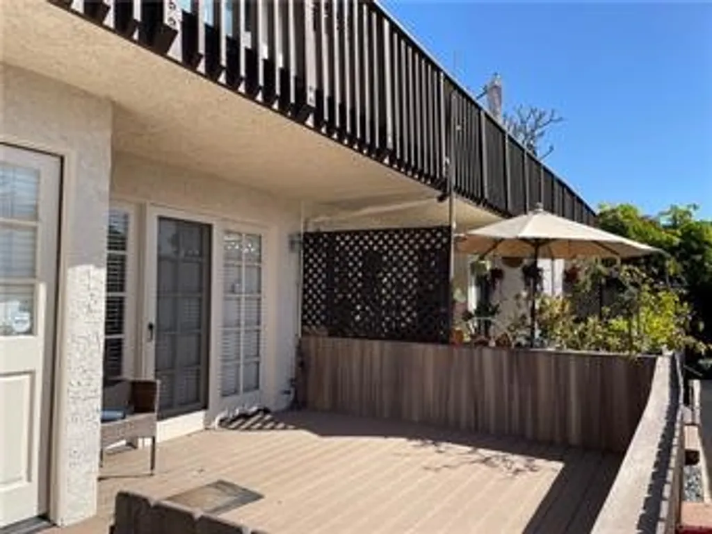 Additional image 3 of 240 S Broadway Ave Unit 9, Redondo Beach, CA 90277