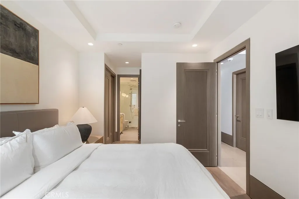 Additional image 57 of 716 The Strand, Manhattan Beach, CA 90266