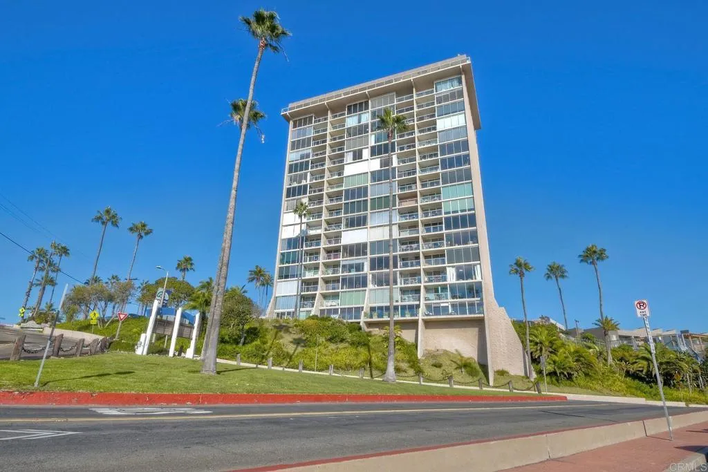 Additional image 97 of 1200 N Harbor Unit 16C, Oceanside, CA 92054