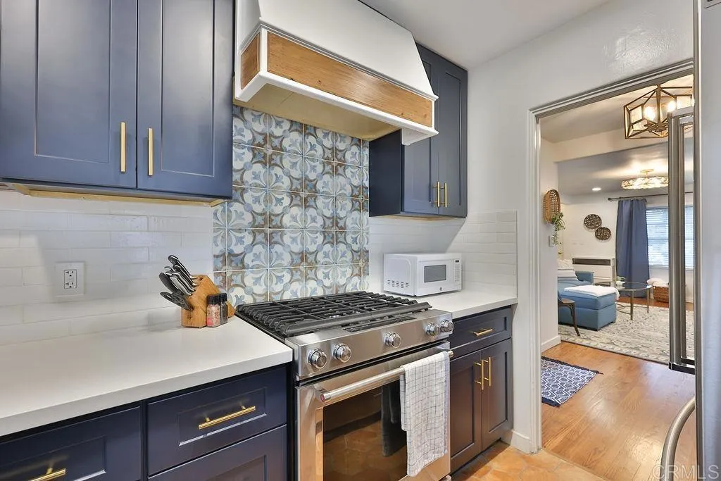 Additional image 40 of 464 G Ave, Coronado, CA 92118