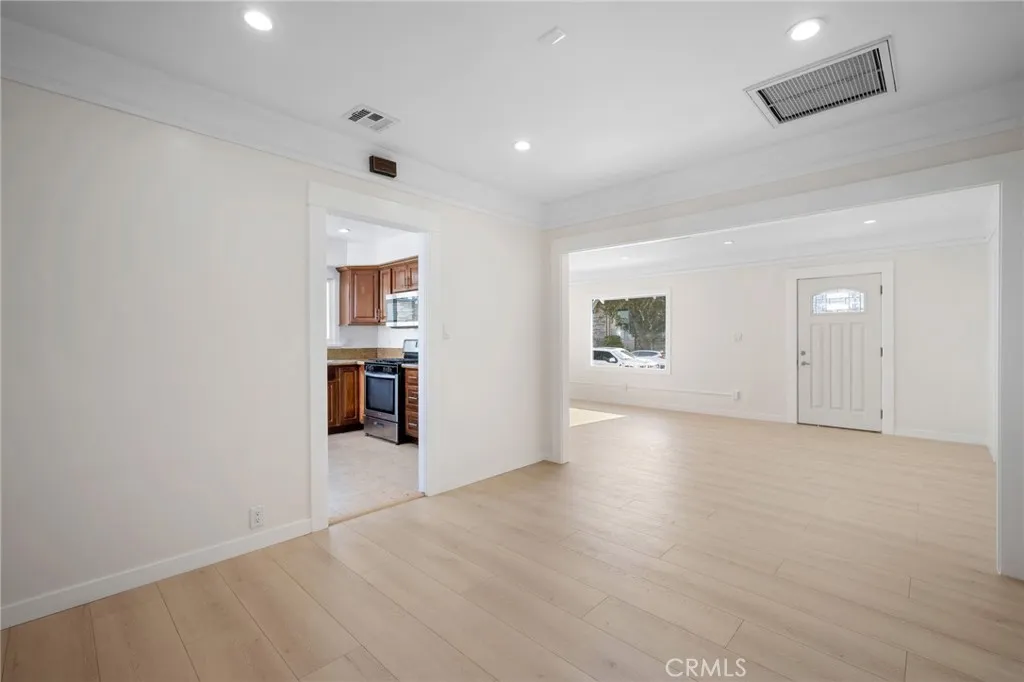 Additional image 10 of 525 W Wilson Avenue, Glendale, CA 91203