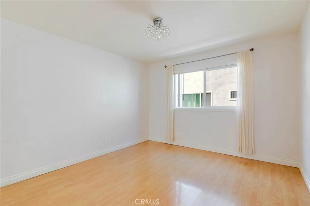 Additional image 36 of 909 E Garfield Ave Unit 3, Glendale, CA 91205