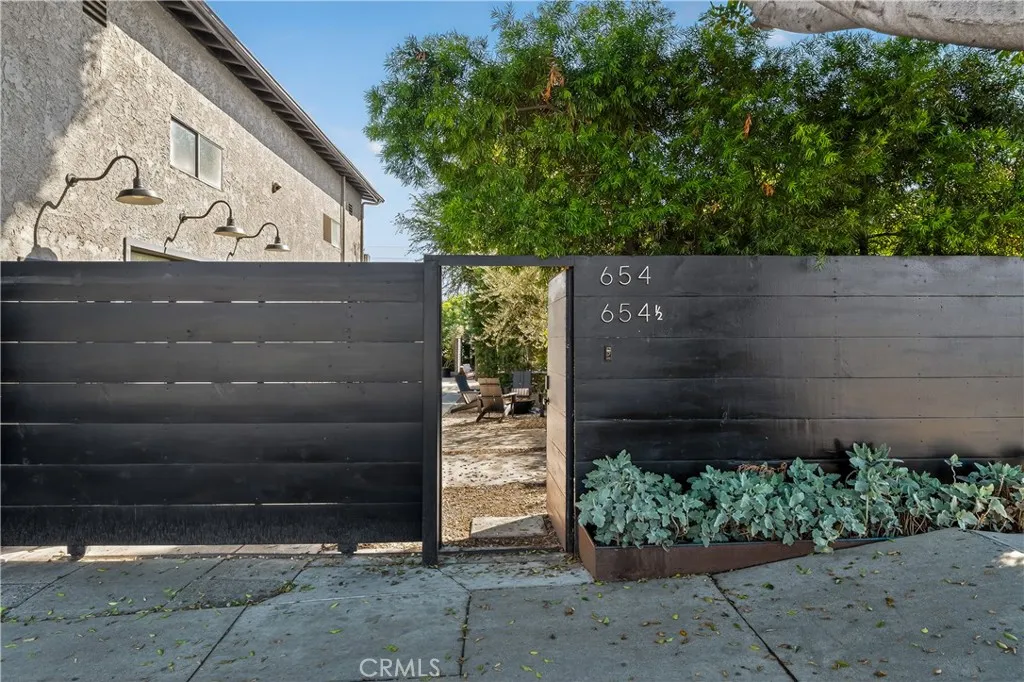 Additional image 8 of 654 S Soto Street, Los Angeles, CA 90023