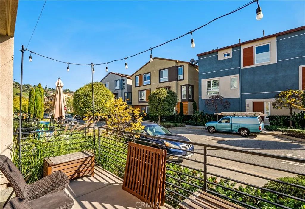 Additional image 33 of 2700 E.Chaucer Street Unit 2, Los Angeles, CA 90065