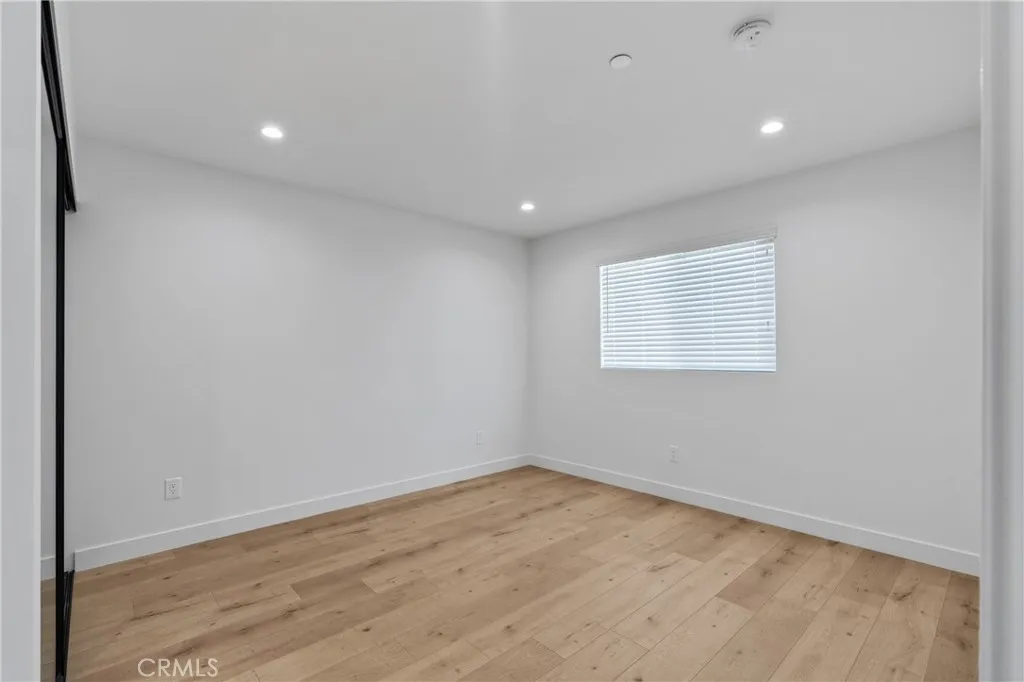 Additional image 18 of 11142 Woodley Avenue Unit 1/2, Granada Hills, CA 91344