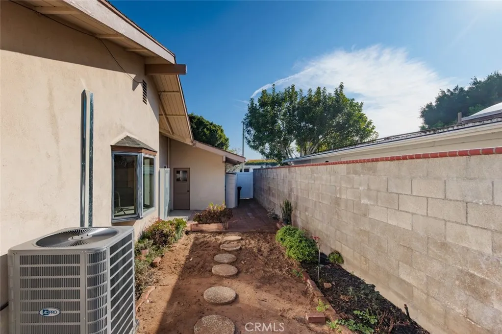 Additional image 61 of 1509 Anita Ln, Newport Beach, CA 92660