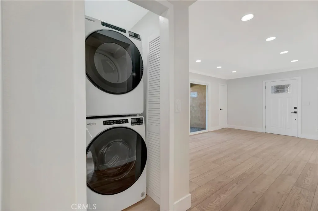 Additional image 74 of 209 13th Street Unit D, Huntington Beach, CA 92648