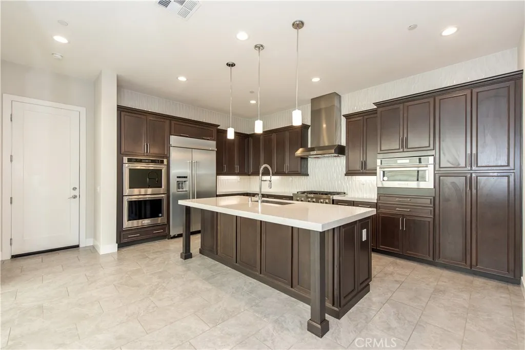 Additional image 35 of 255 Sawbuck, Irvine, CA 92618