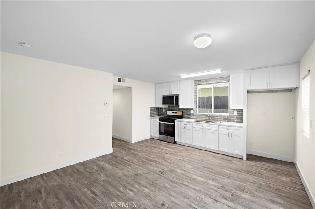 Additional image 28 of 215 20th St Unit Lower, Newport Beach, CA 92663