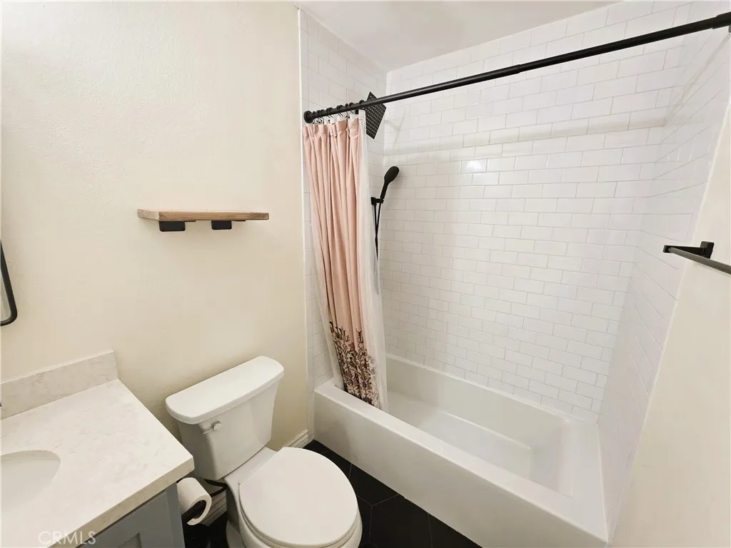 Additional image 52 of 18350 Hatteras Unit 157, Tarzana, CA 91356